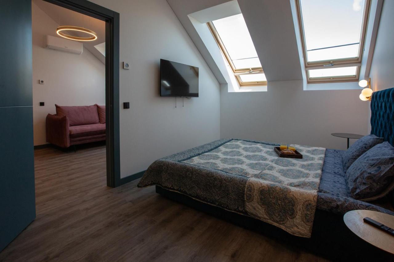M8 Stylish One-Bedroom Apartment Каунас Экстерьер фото